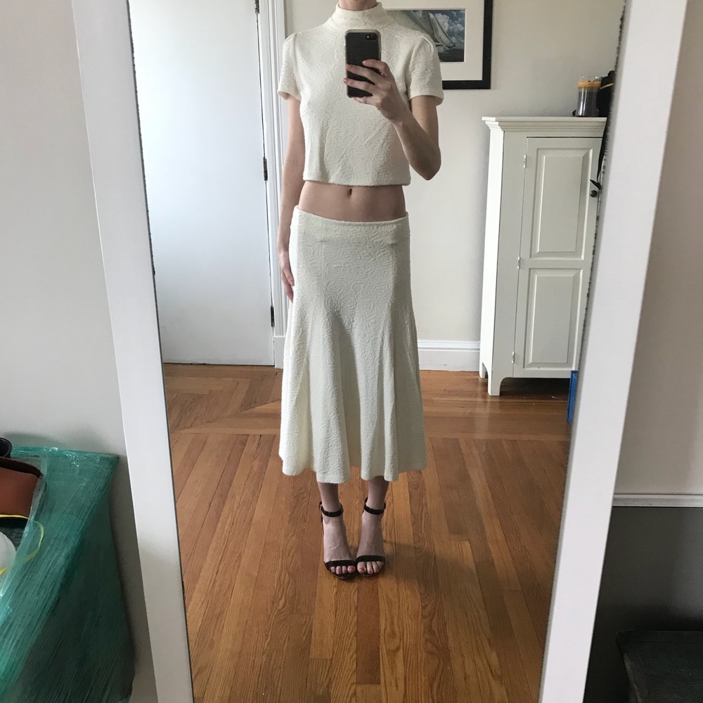 Alice and Olivia two-piece skirt and top - Picture 3 of 8